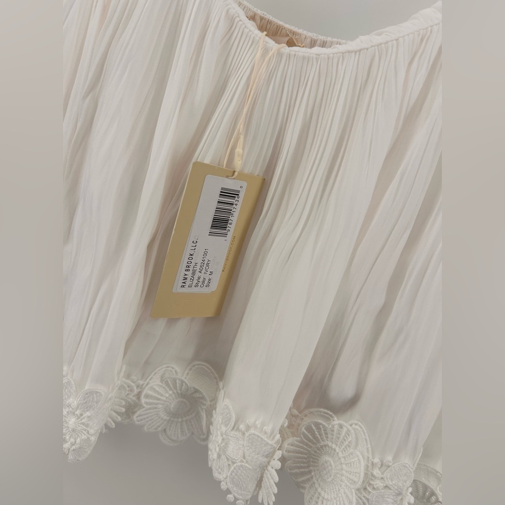 Ramy Brook Elizabeth Floral Lace Appliqué Top Size M New With Tags - Picture 3 of 10